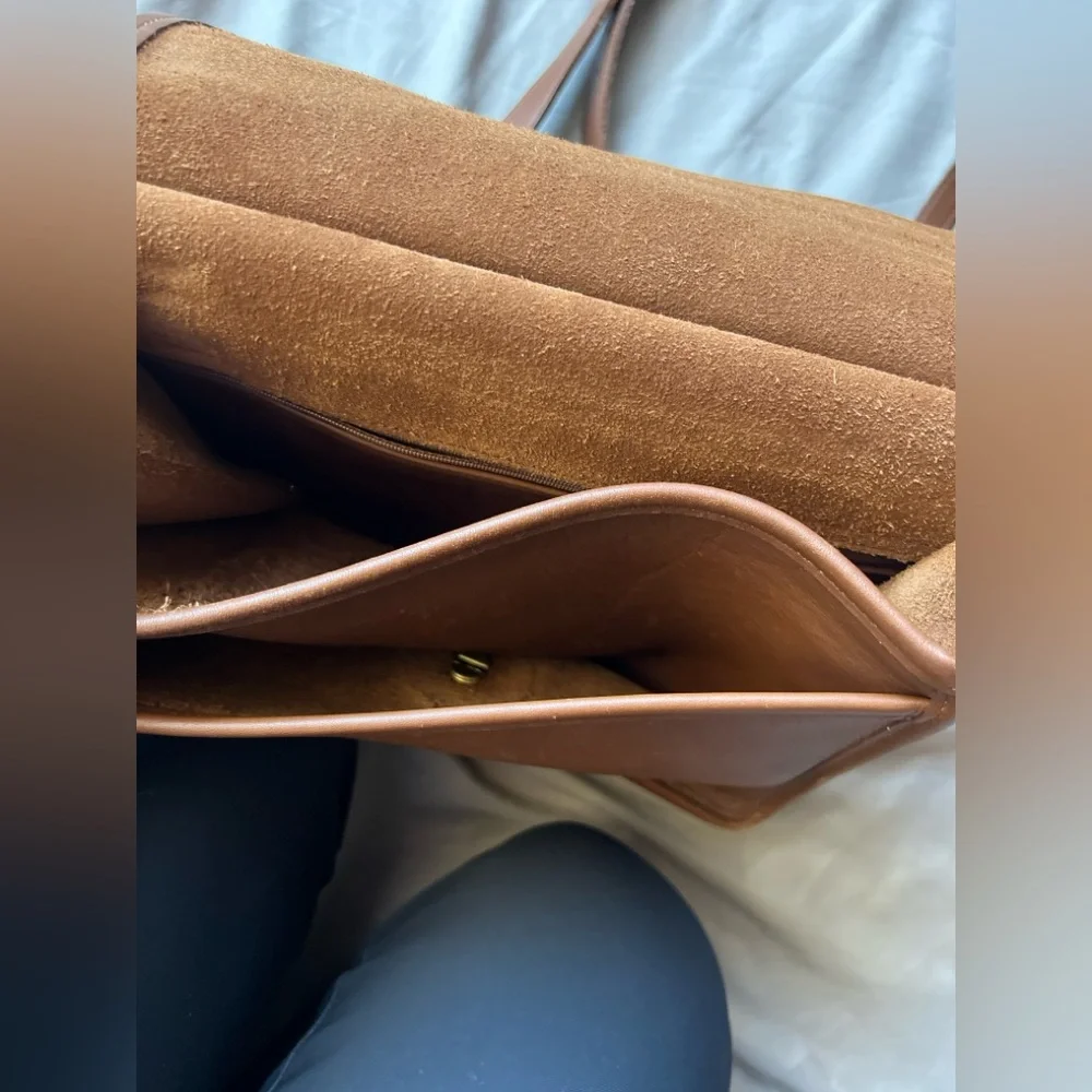 Vintage Coach Willis Crossbody Bag - Picture 8 of 9